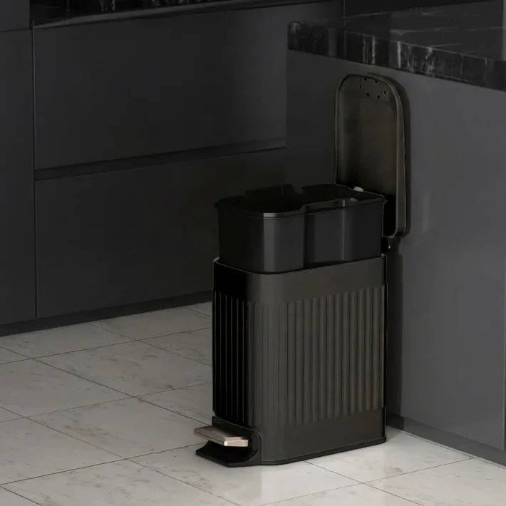 Cesto de Residuos Negro 6L